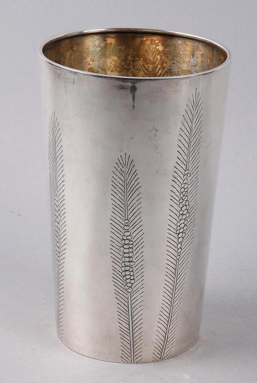 VAS, silver, WA Bolin Stockholm 1948. Vikt ca 790 gram.