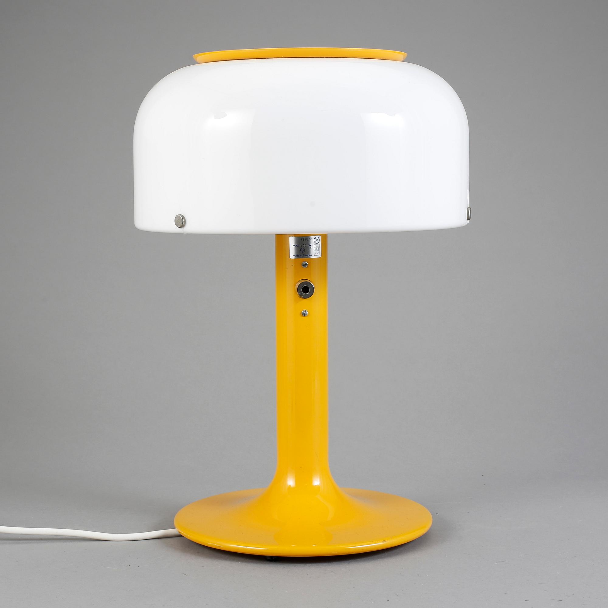 BORDSLAMPA, "Knubbling", Anders Pehrson, Ateljé Lyktan, Åhus, 1900-talets fjärde kvartal.