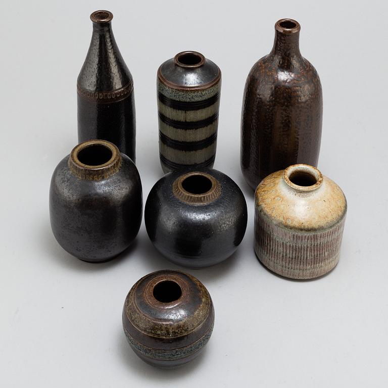 Seven 'Wallåkra' stoneware vases.
