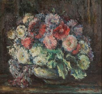 Mikko Oinonen, Flowers in a pot.
