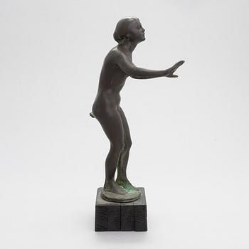 Yrjö Liipola, Kvinna.