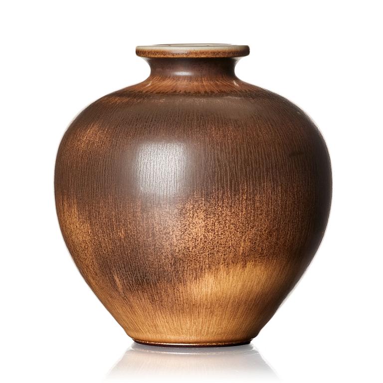 Berndt Friberg, a stoneware vase, Gustavsberg studio, Sweden 1962.