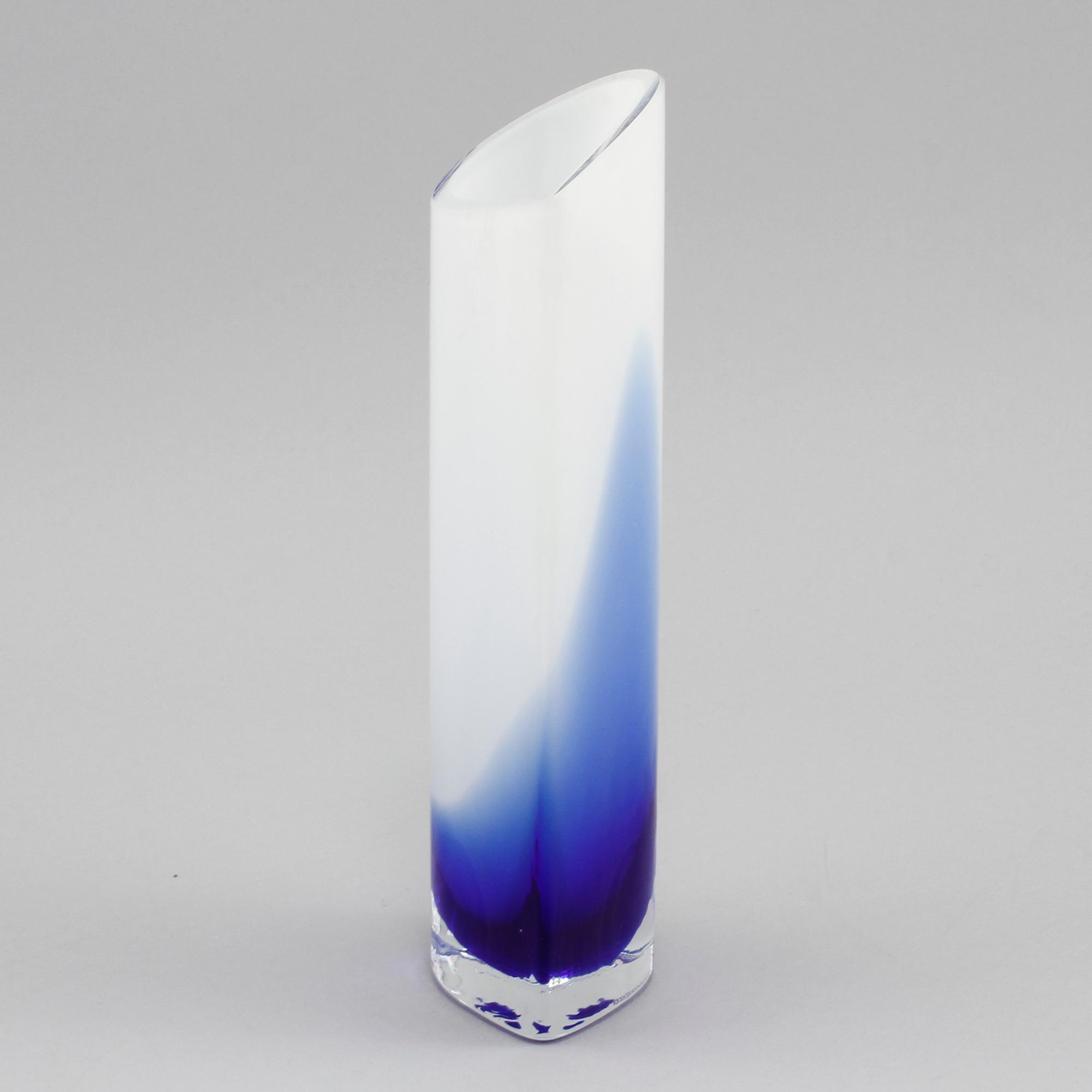 VAS, glas, Inkeri Toikka, Nuutajärvi, Finland, 1900-talets andra hälft.
