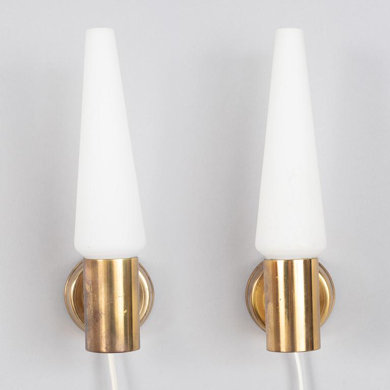 A pair of wall lights, mid 20th Century.