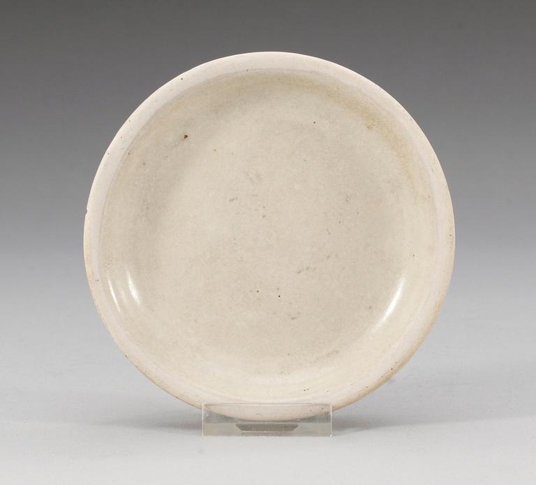 TRIPOD, vitglaserad keramik. Tang dynastin.