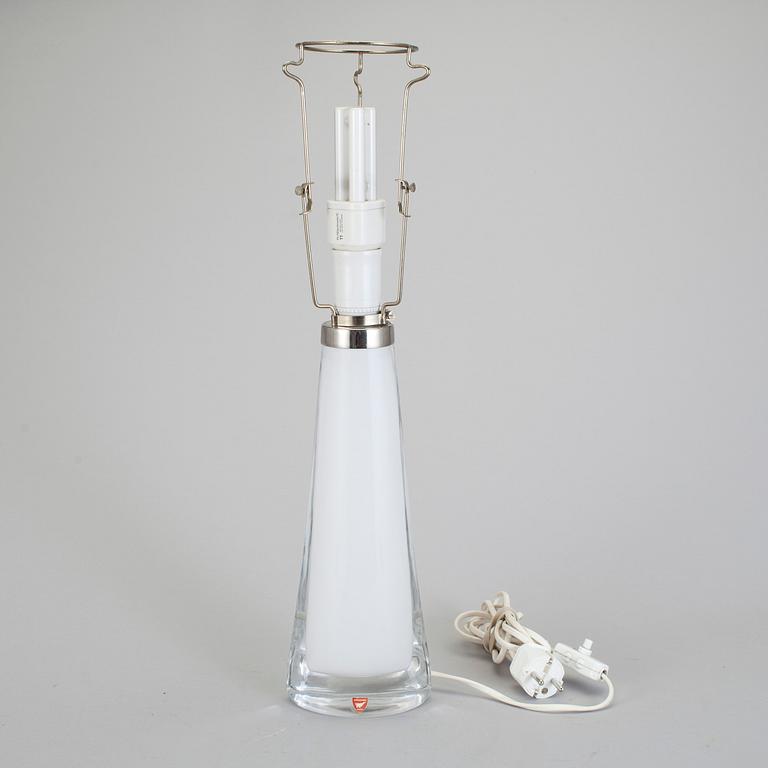 BORDSLAMPA, glas, Carl Fagerlund, Orrefors, 1960-tal.