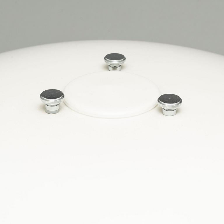 POUL HENNINGSEN, a 'PH-4/3' table lamp, for Louis Poulsen, late 20th century.