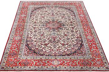 An Esfahan carpet, part silk, c. 304 x 204 cm.