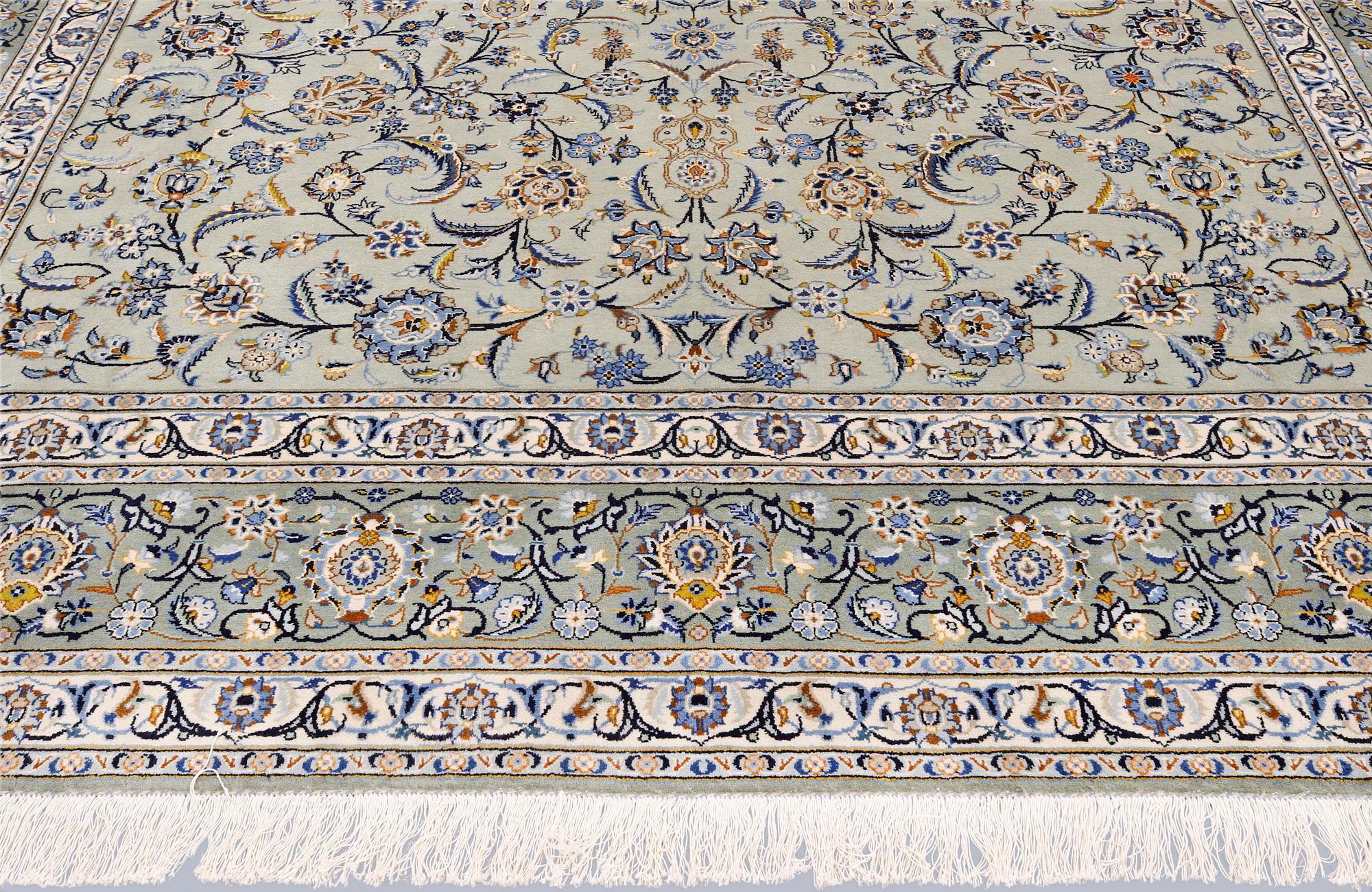 A  carpet Keshan, approx. 432 x 300 cm.