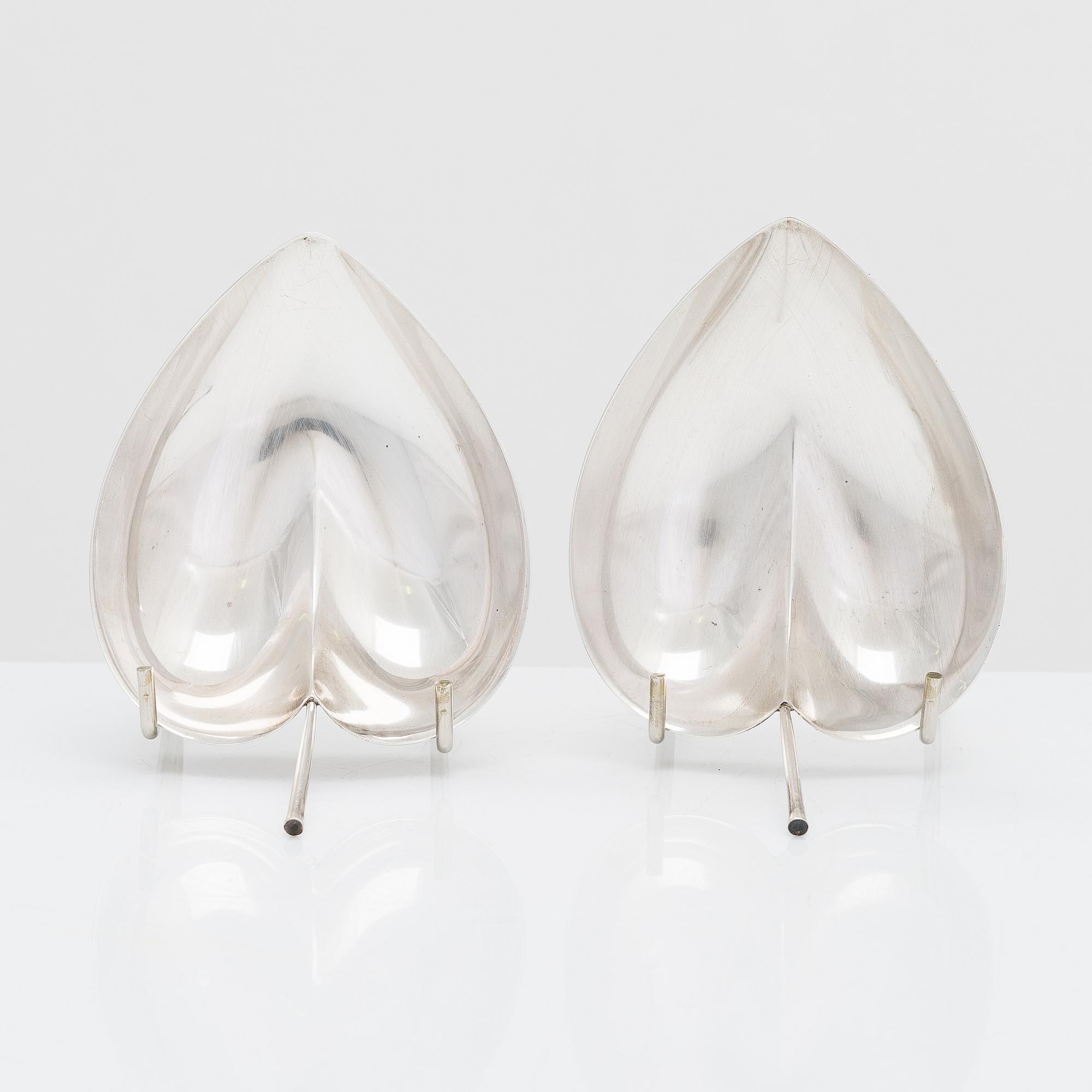 Tapio Wirkkala, skålar, 2 st, silver, TW 4, Kultakeskus, Tavastehus 1964.