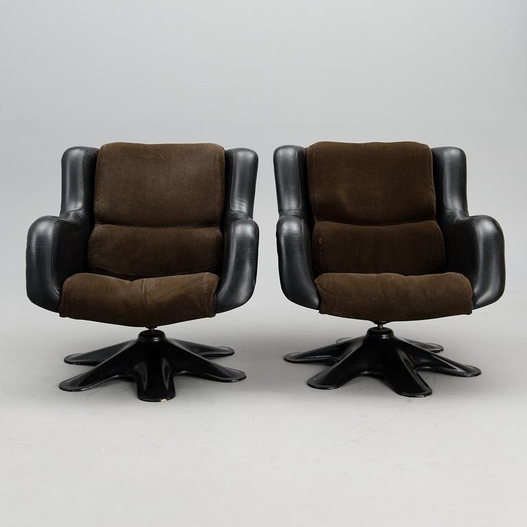 A pair of model 418 armchairs from the 1960/70s, Haimi.