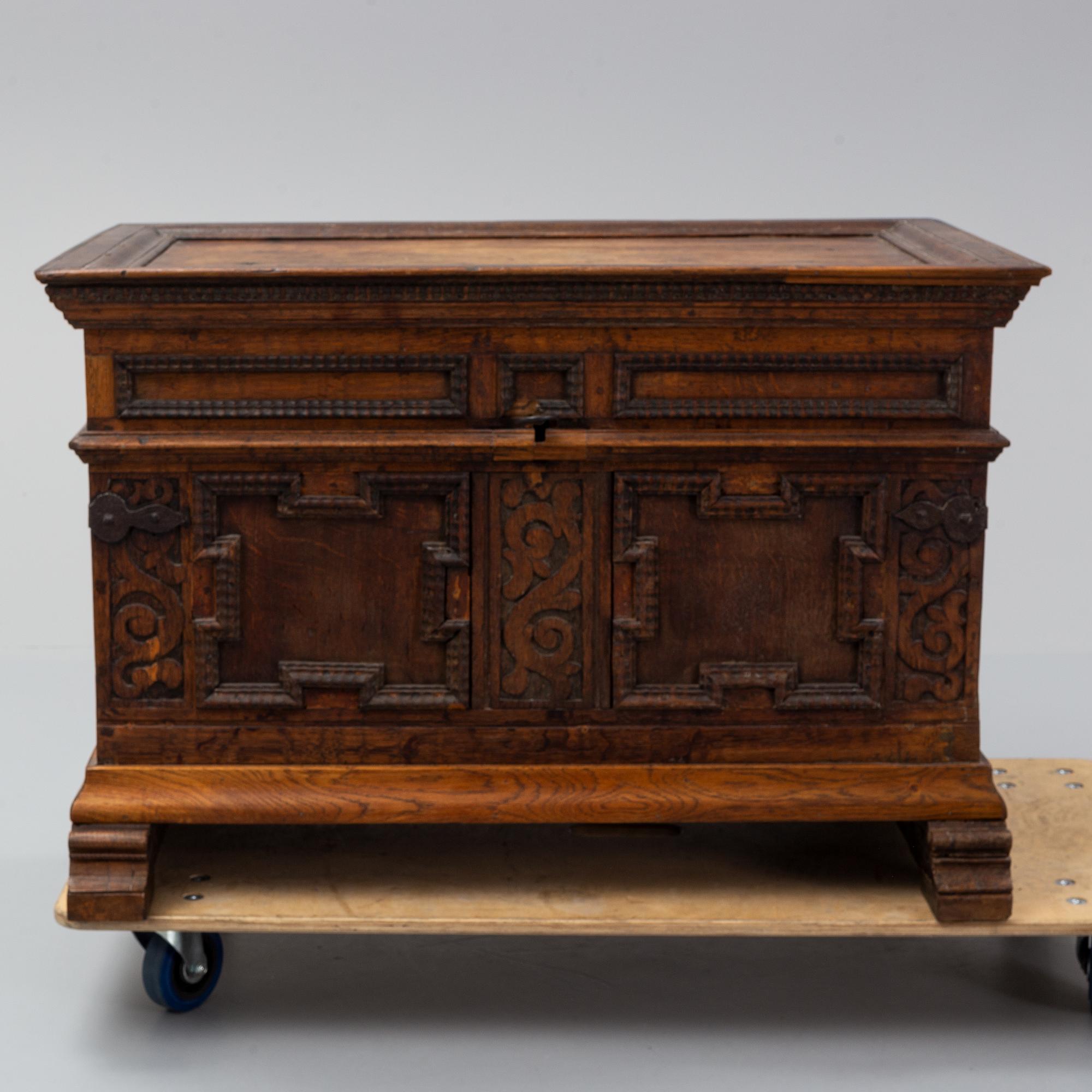 A 1700's oak chest.