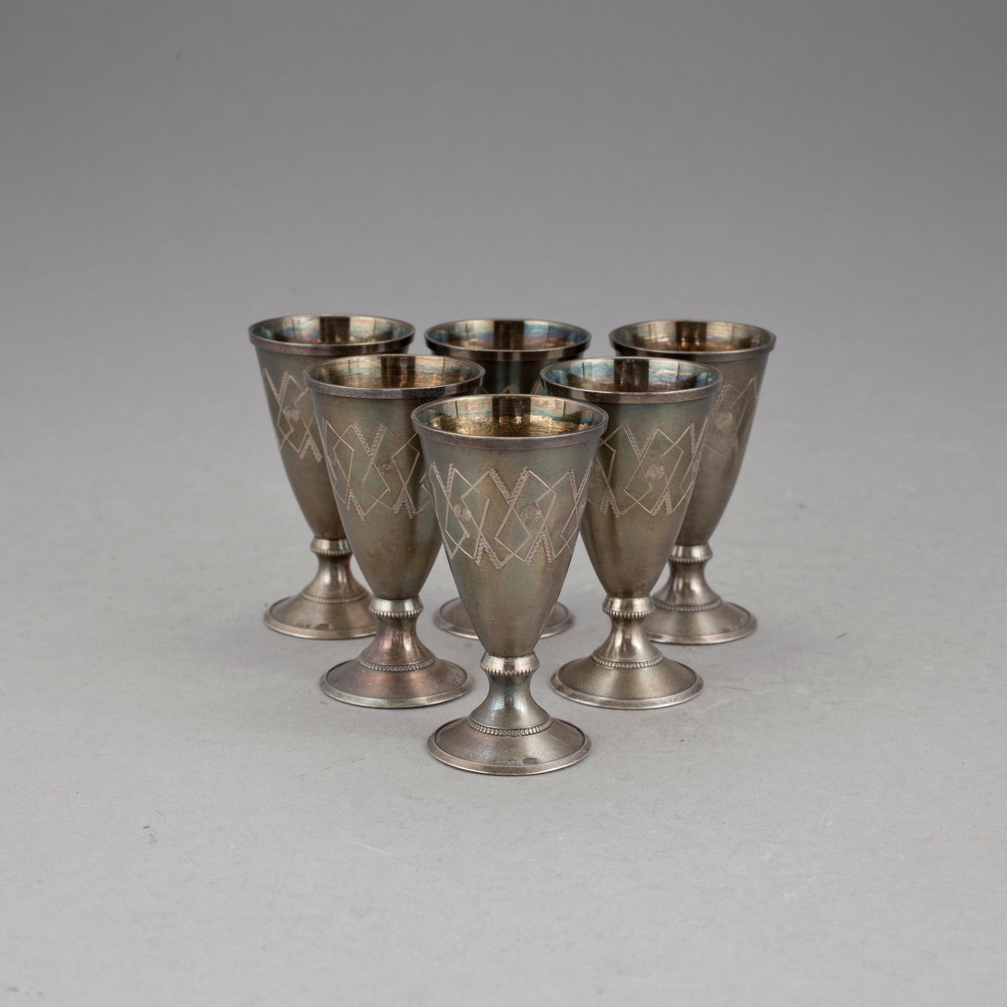 SUPKOPPAR, 6 stycken, silver, Sovjetunionen, omkring 1900-talets mitt. Vikt ca 181g.