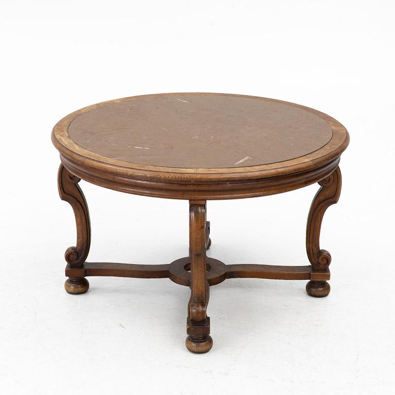 Coffee table, first half of the 20th century.