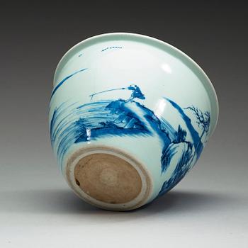 A blue and white pot, Qing dynasty, 18th century.