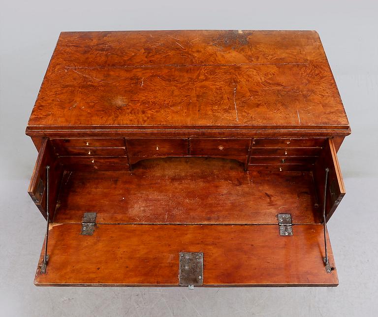 SKRIVBYRÅ, 1800-talets första hälft.