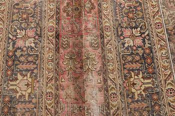 A carpet, Persian, Vintage Design, ca 291 x 193 cm.