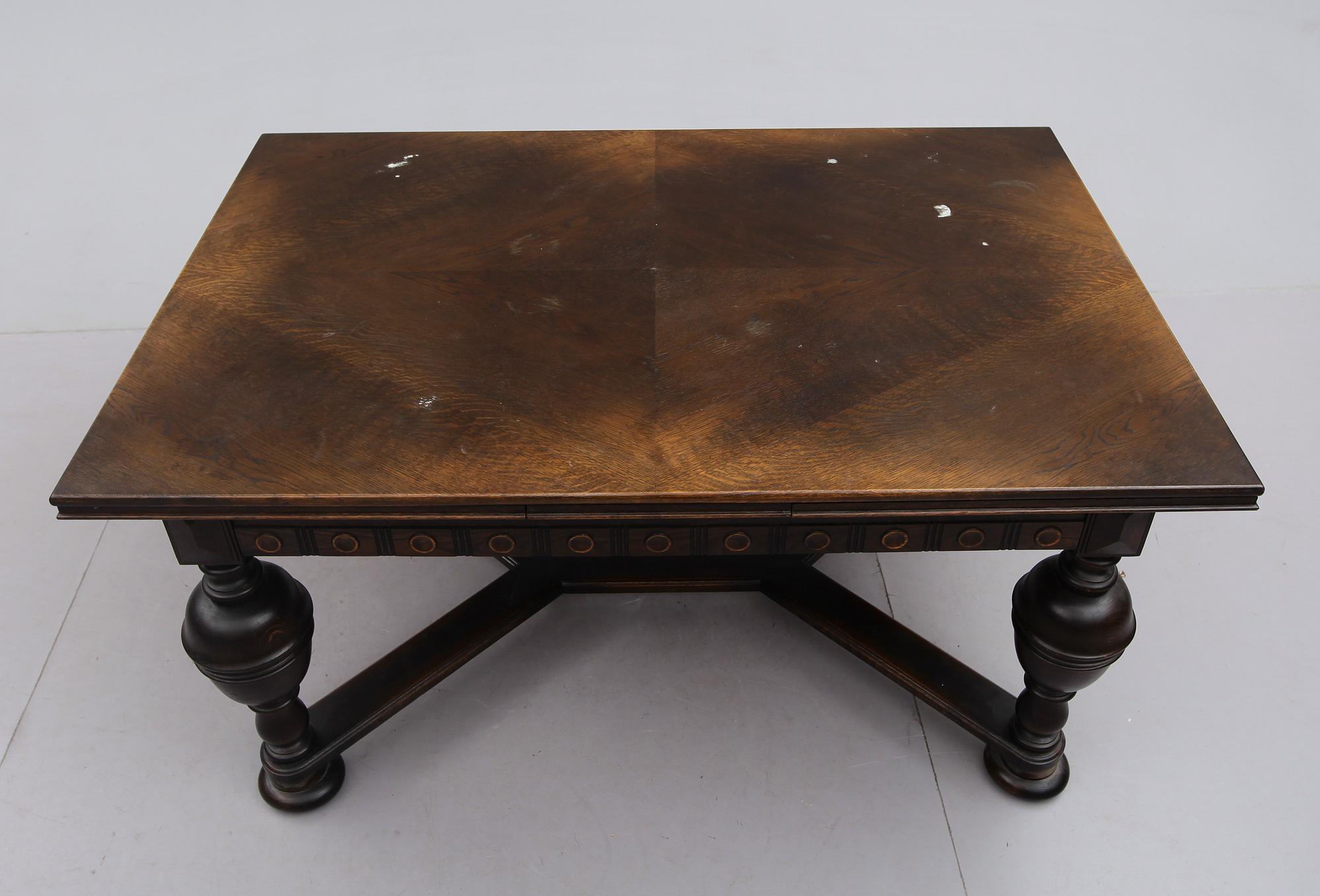 MATBORD, barockstil, 1900-talets första hälft.