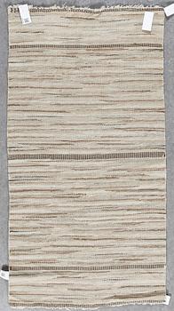 MATTA, rölakan, Signerad MMF (Märta Måås-Fjetterström). ca 146x80 cm.