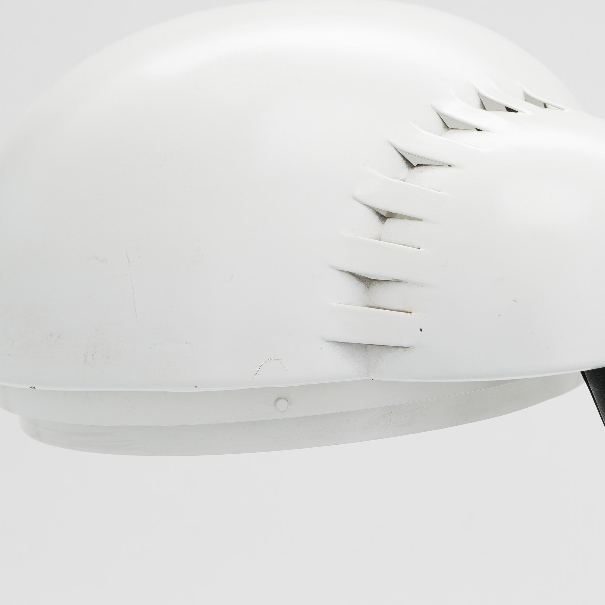 Alvar Aalto, a 'A704' table lamp for Valaistustyö.