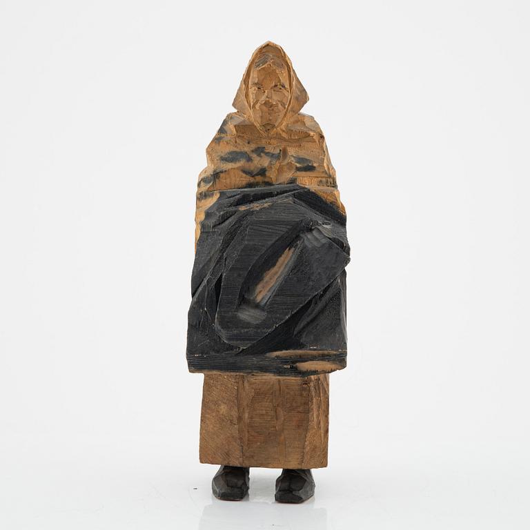 Axel Petersson Döderhultarn, skulptur, signerad. Delvis bemålat trä, höjd 25 cm.