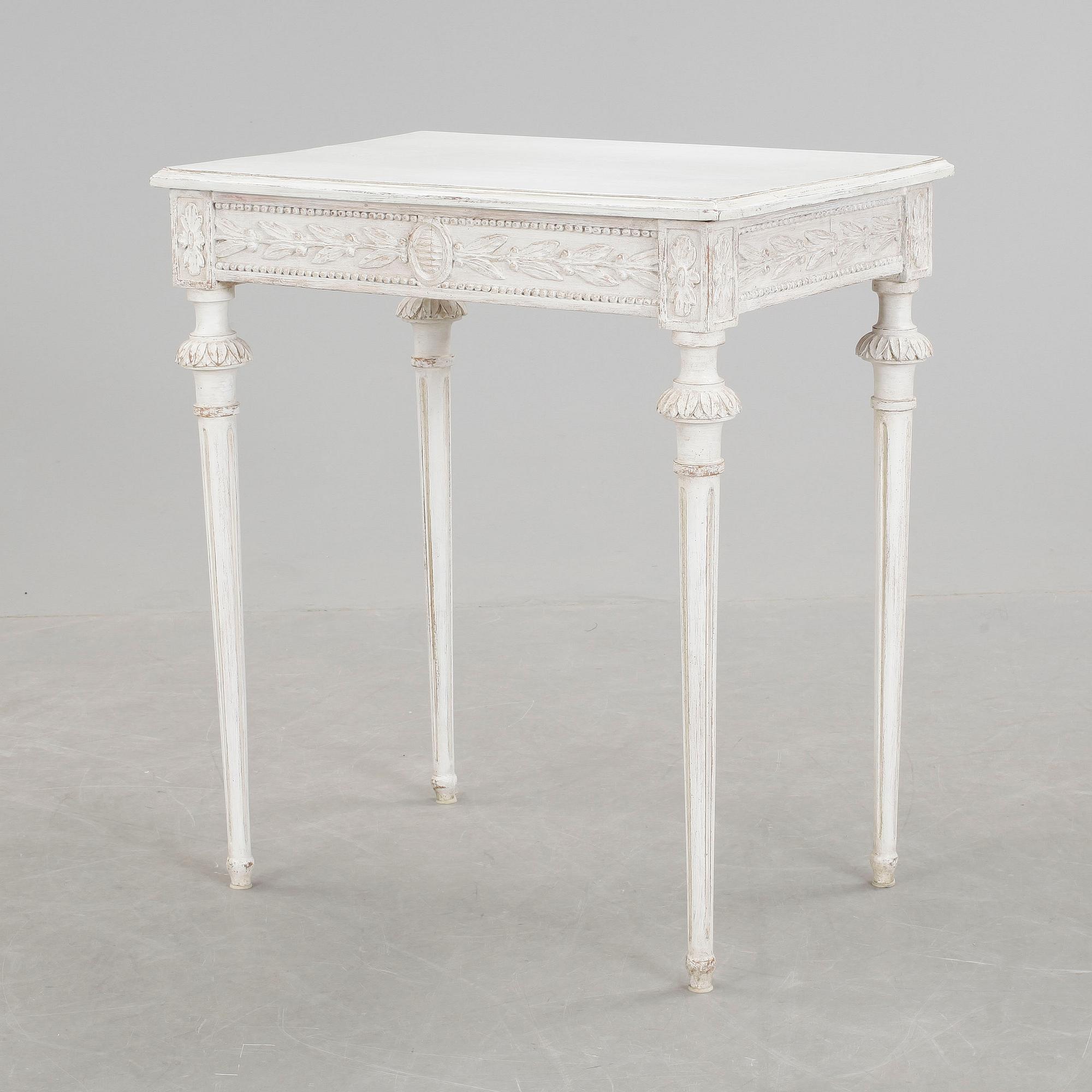 BORD, gustaviansk stil, 1900-talets början.