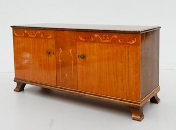 SIDEBORD, 1900-talets första hälft.