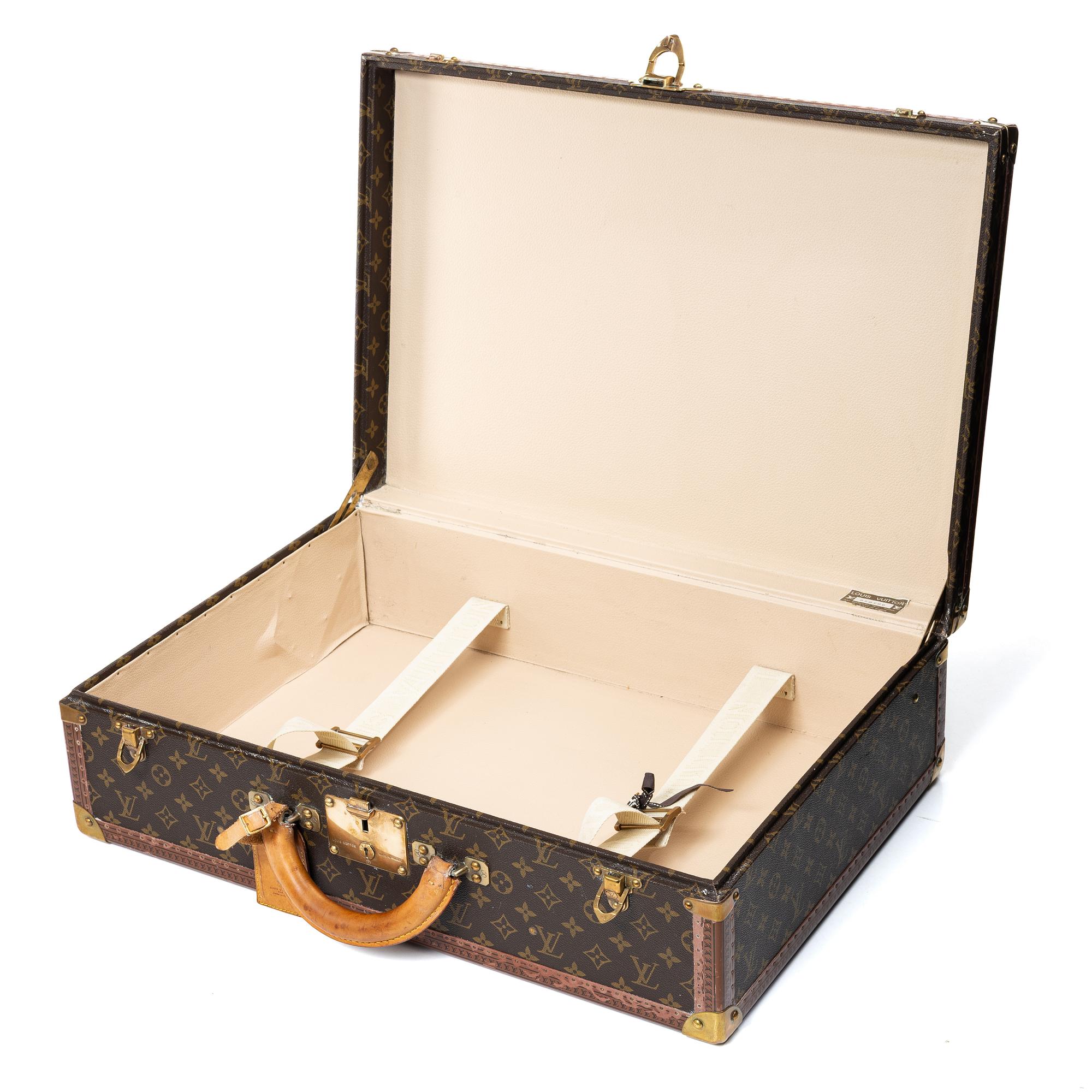 Louis Vuitton, Suitcase, "Alzer 60", vintage.
