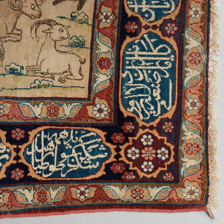 CARPET. Semi-antique Kerman Laver Figural. 200,5 x 126,5 cm.