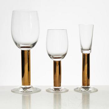 Gunnar Cyrén, a 24-piece 'Nobel' glass service, Orrefors.