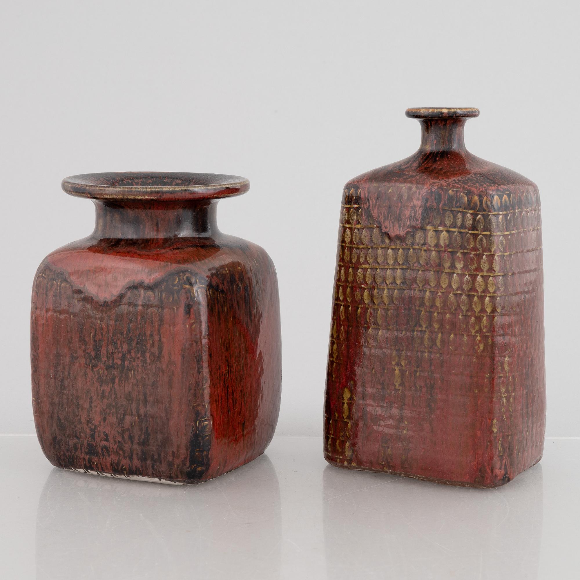 Stig Lindberg, two stoneware vases, Gustavsberg Studio, 1969.