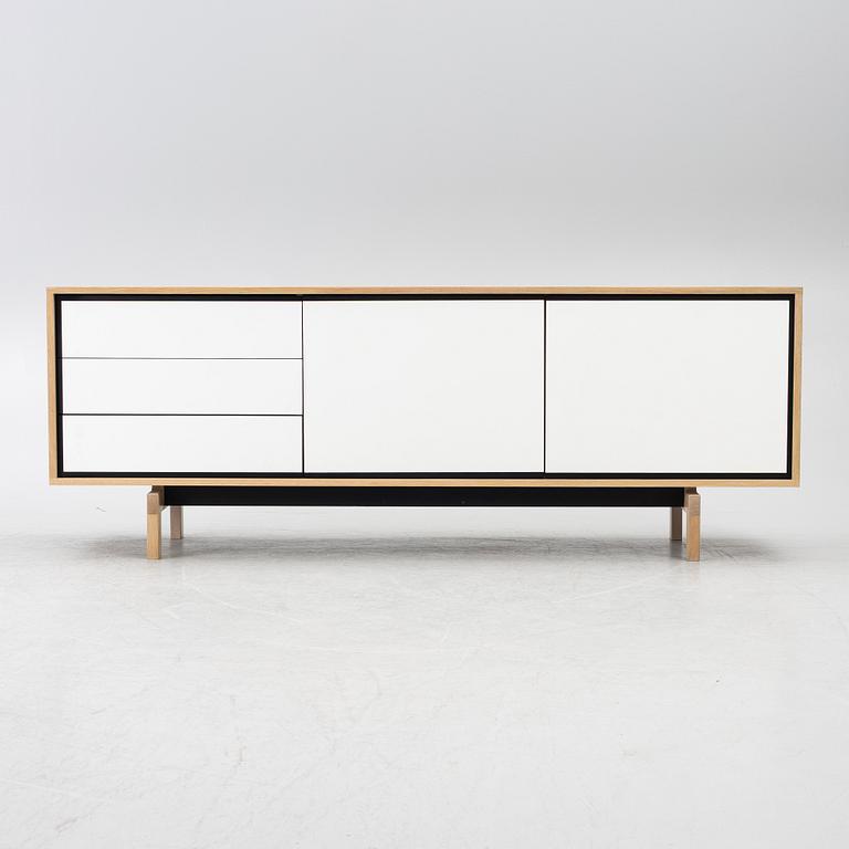 Michael H Nielsen, sideboard, "Floow", Bolia.
