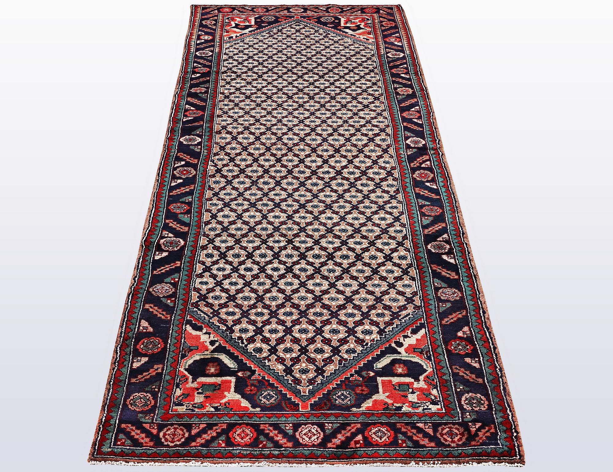 A runner, Koliaj, ca 302 x 99 cm.