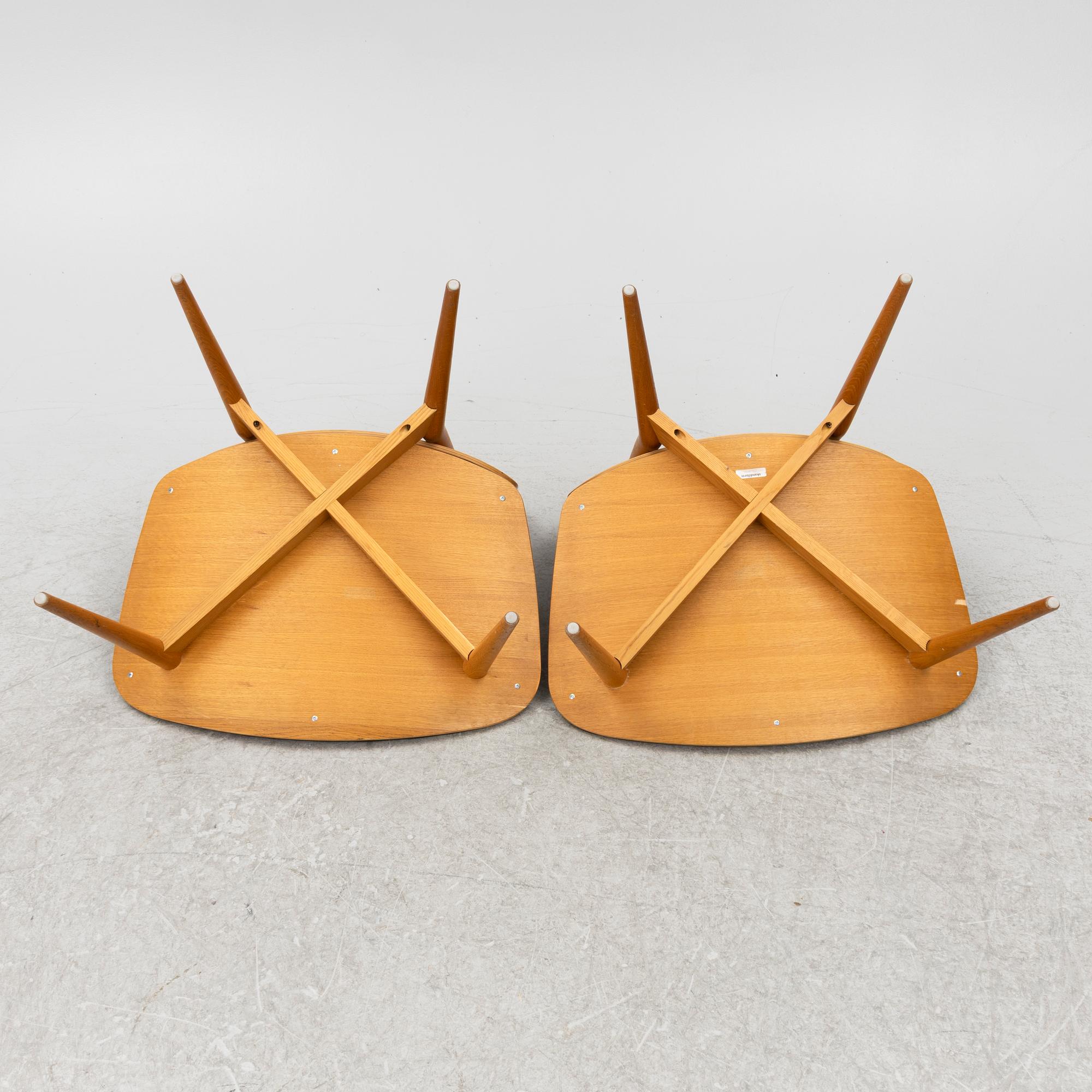 Jonas Lindvall, fåtöljer, ett par, "Papa", Skandiform, 2000-tal.