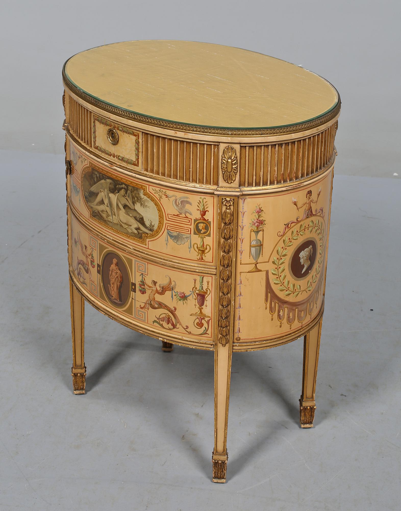 KOMMOD, nyklassicistisk stil, troligen Italien, 1900-talets första hälft.