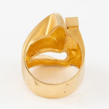 Björn Weckström ring 18K gold with a step-cut citrine, for Lapponia, Finland 1976.