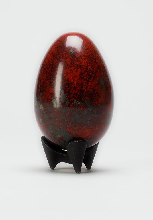 A Hans Hedberg faience egg, Biot, France.