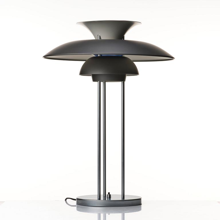 Poul Henningsen, a pair of table lamps, "PH-5", Louis Poulsen, Denmark.
