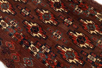 Antik Yomud Chuval, Västra Turkmenistan, ca 109 x 79 cm.