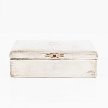 A silver cigarr case, GAB, Stockholm 1927.
