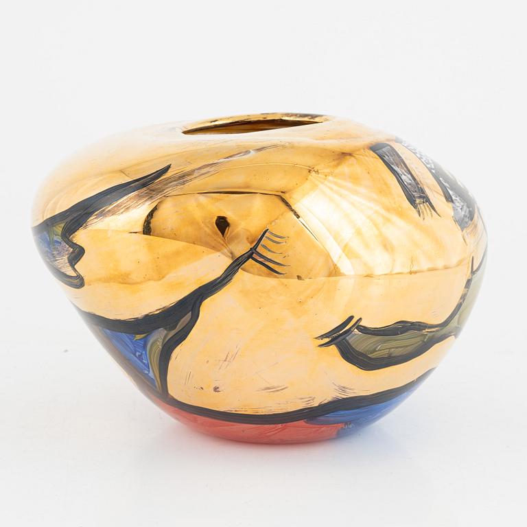Ulrica Hydman-Vallien, a unique glass bowl, Kosta Boda.
