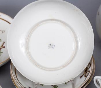SERVISDELAR, ca 7 delar, porslin, Wien, 1800-tal.