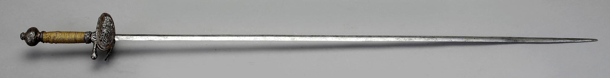 BLANKVAPEN, 3 stycken, 1800-tal.