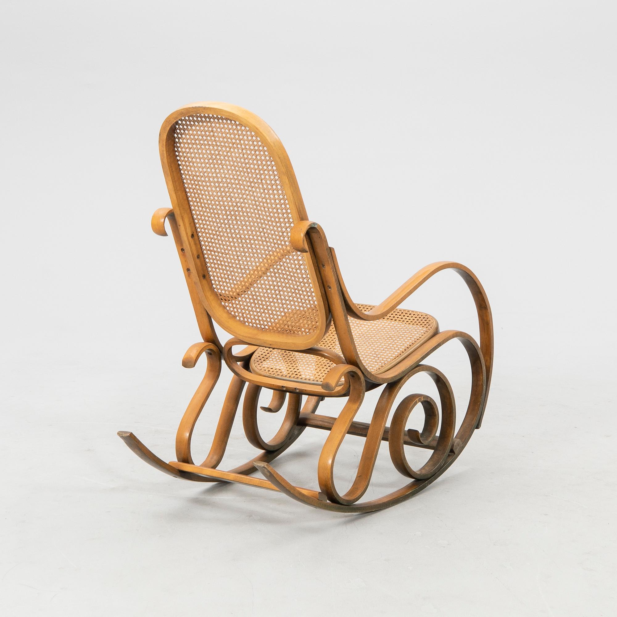 Rocking chair, first half of the 20th century.