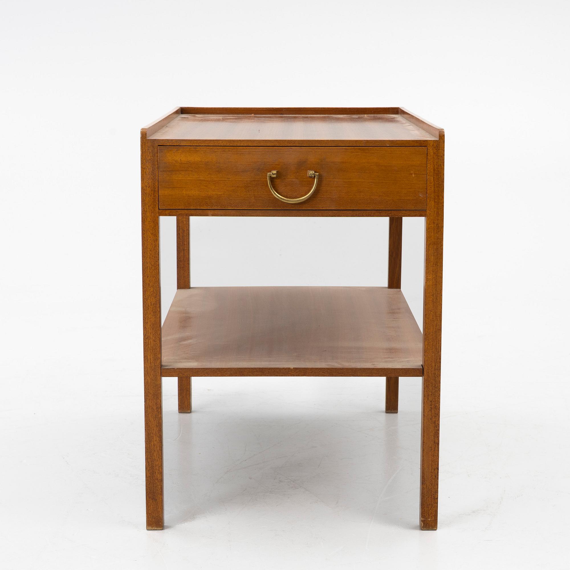 Josef Frank, a model 914 bedside table, Svenskt Tenn.