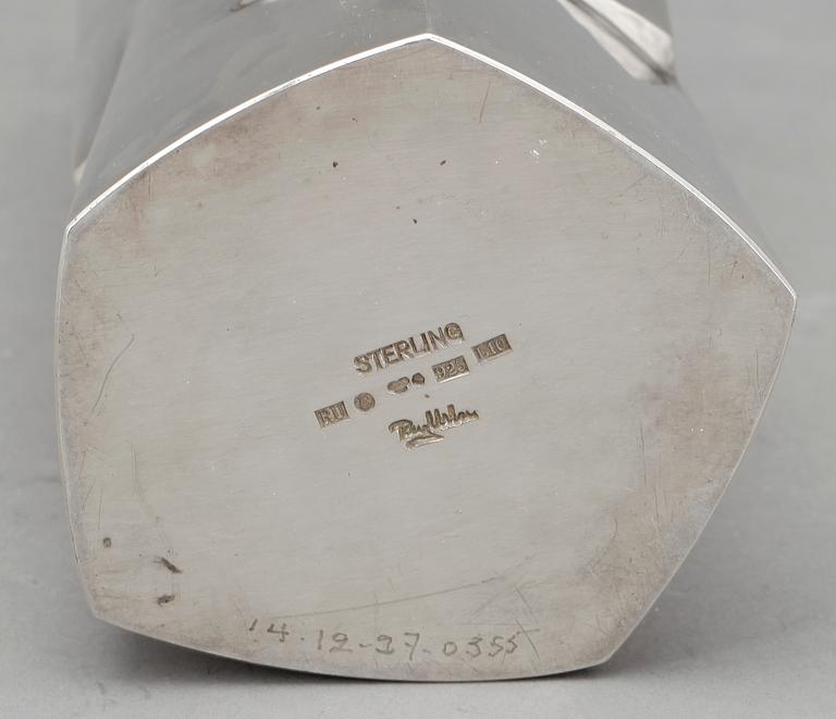 VAS, sterlingsilver, Ray Urban, Stockholm, 1985. Vikt ca 485 cm.
