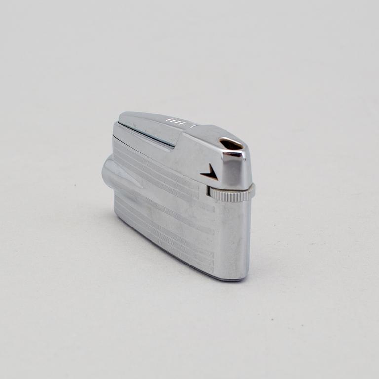 2 Ronson and Dunhill lighters, 1970´s.