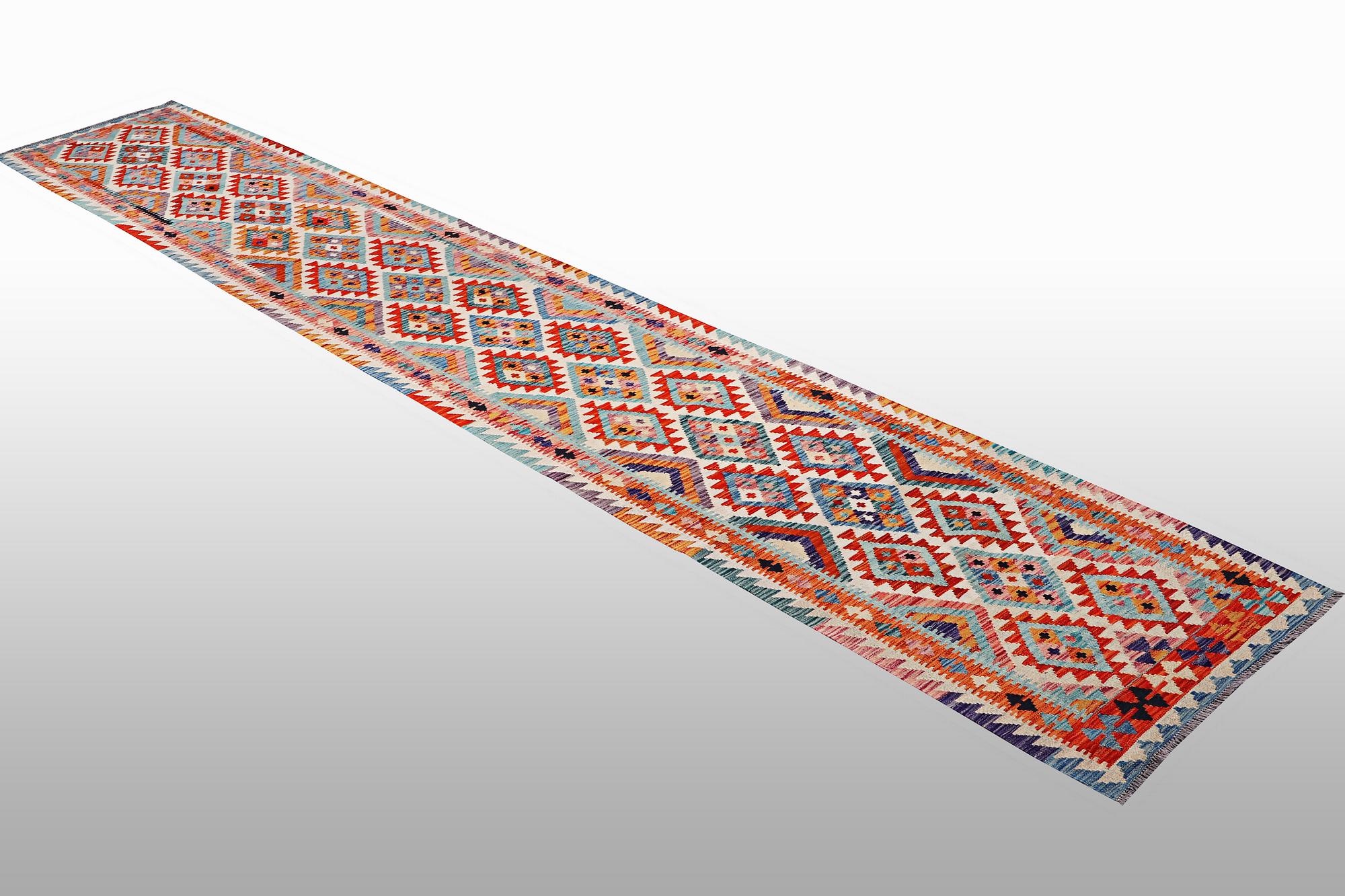 Gallerimatta kelim 479 x 79 cm.