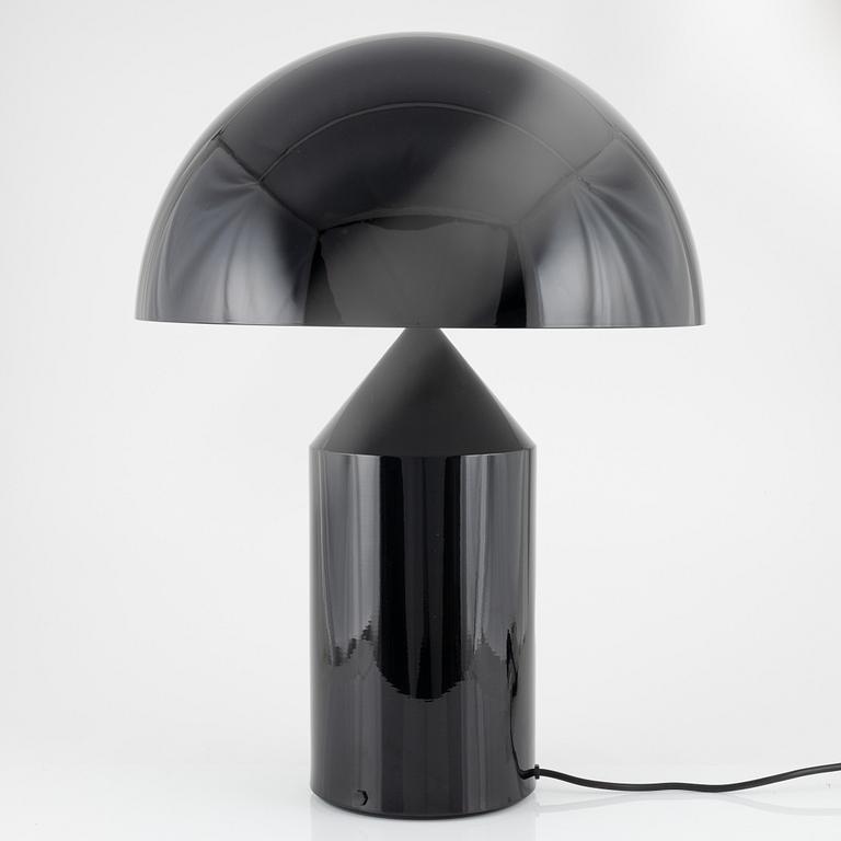 Vico Magistretti, bordslampa, "Atollo", Oluce, Italien.