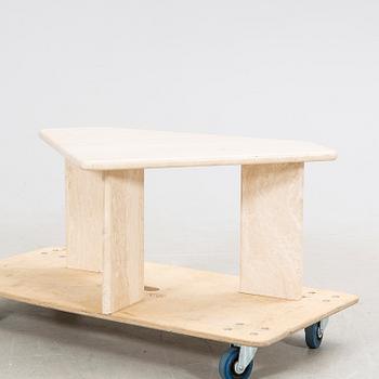 Soffbord/sidobord sent 1900-tal.